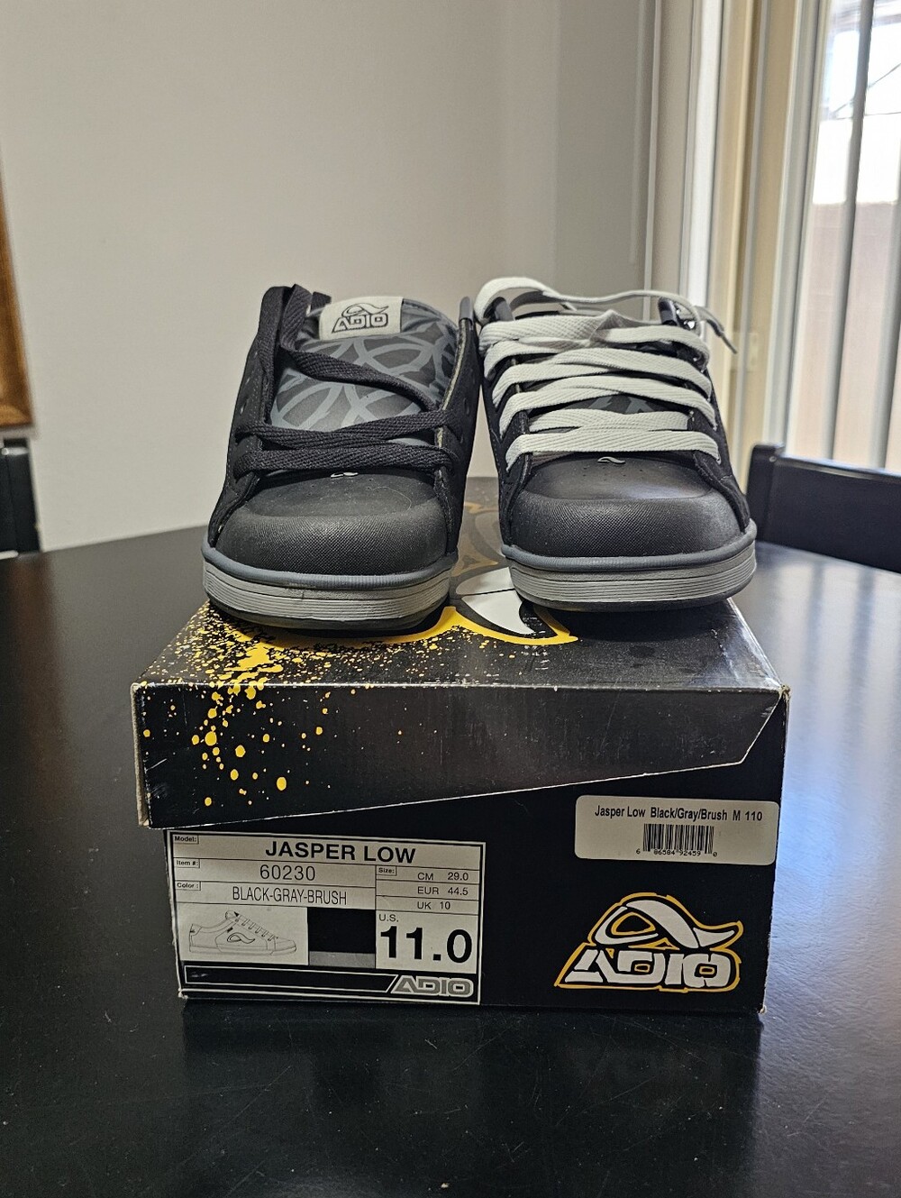Vintage ADIO Jasper Low Men's Skate Shoes - Black/Gray